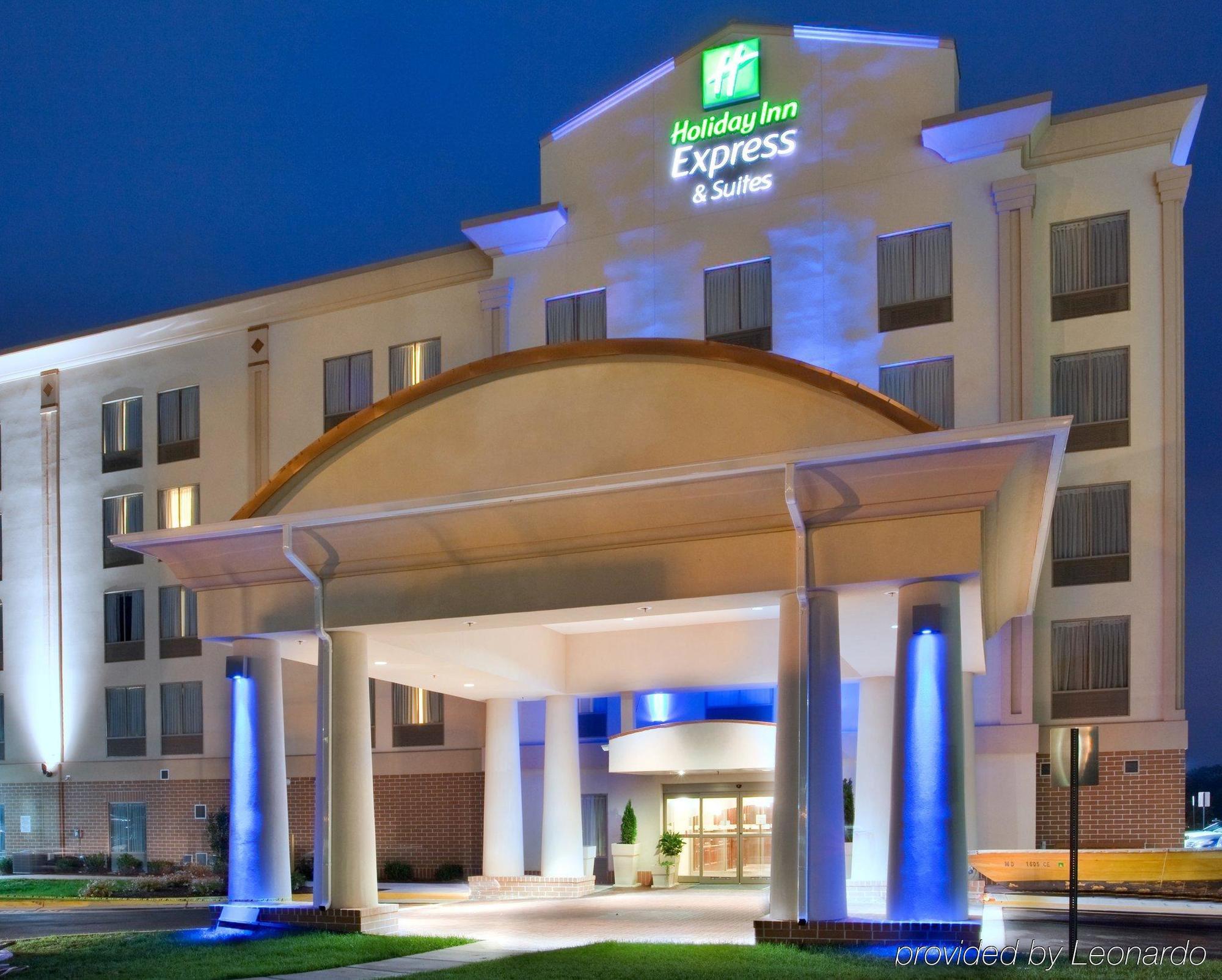 Americas Best Value Inn - Fredericksburg North Buitenkant foto