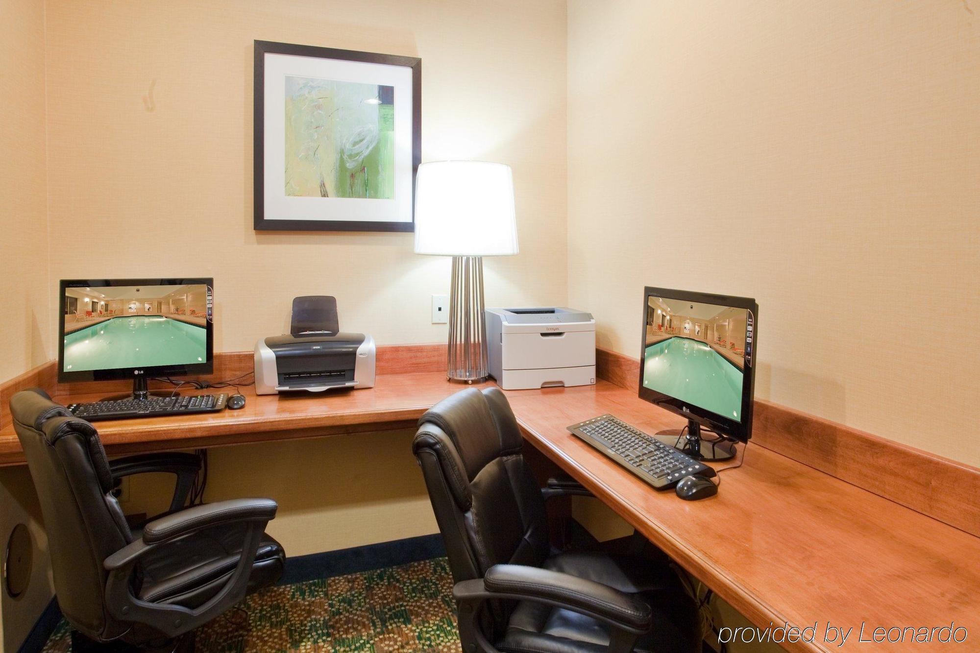 Americas Best Value Inn - Fredericksburg North Buitenkant foto